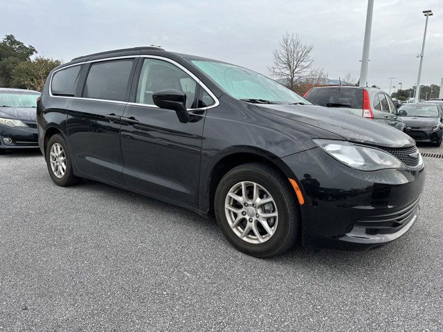 2020 Chrysler Voyager LXI