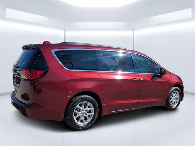 2020 Chrysler Voyager LXI