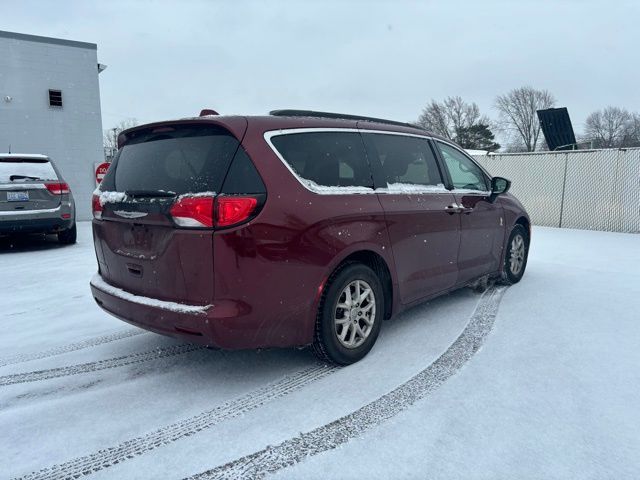 2020 Chrysler Voyager LXI