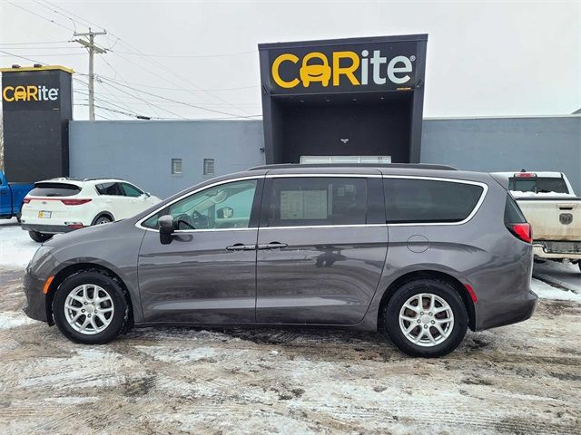 2020 Chrysler Voyager LXI