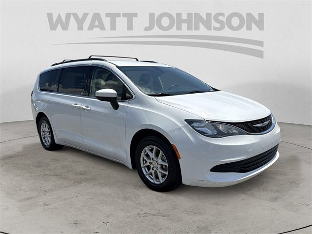 2020 Chrysler Voyager LXI