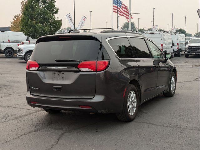 2020 Chrysler Voyager LXI