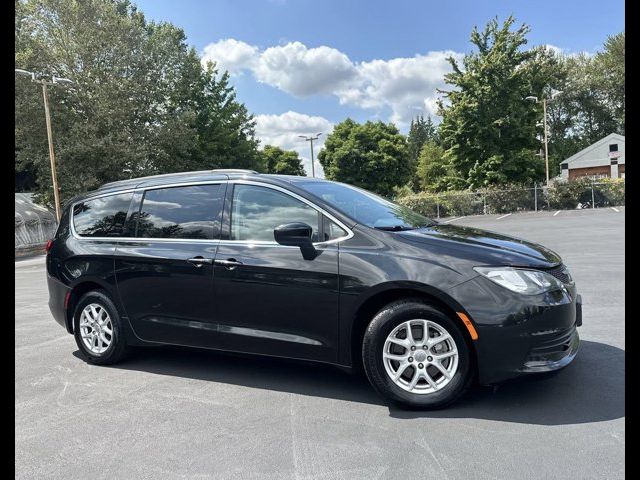 2020 Chrysler Voyager LXI