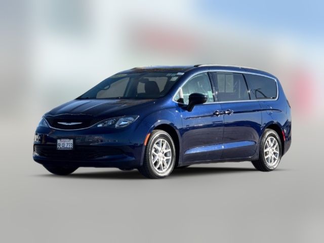 2020 Chrysler Voyager LXI