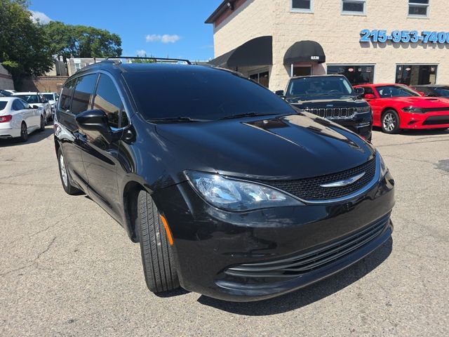 2020 Chrysler Voyager LXI