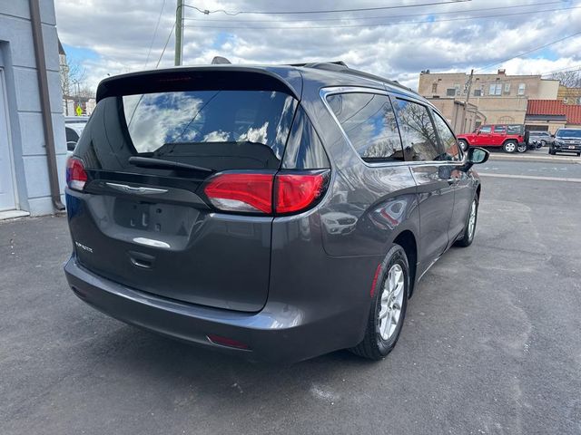 2020 Chrysler Voyager LXI