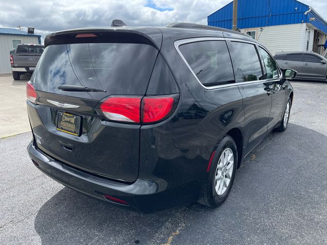 2020 Chrysler Voyager LXI