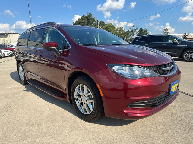 2020 Chrysler Voyager LXI