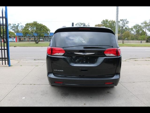 2020 Chrysler Voyager LXI