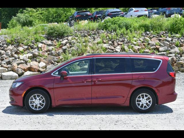 2020 Chrysler Voyager LXI