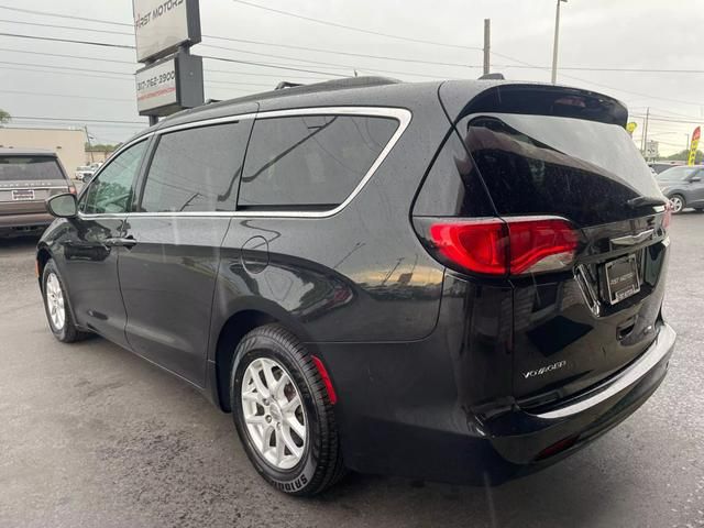 2020 Chrysler Voyager LXI