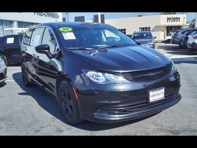 2020 Chrysler Voyager L