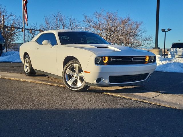 2020 Dodge Challenger SXT