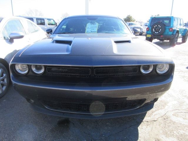 2020 Dodge Challenger SXT