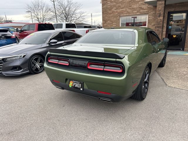 2020 Dodge Challenger SXT