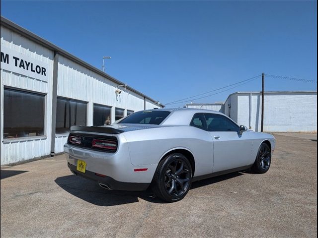 2020 Dodge Challenger SXT