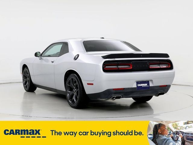 2020 Dodge Challenger SXT