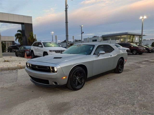 2020 Dodge Challenger SXT