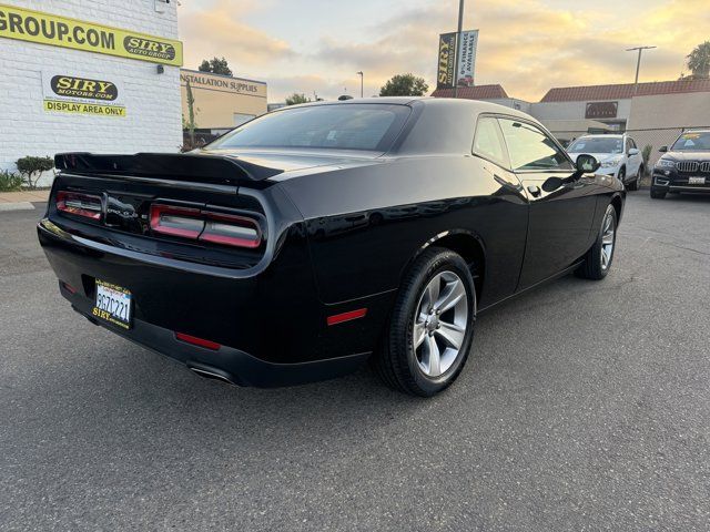 2020 Dodge Challenger SXT