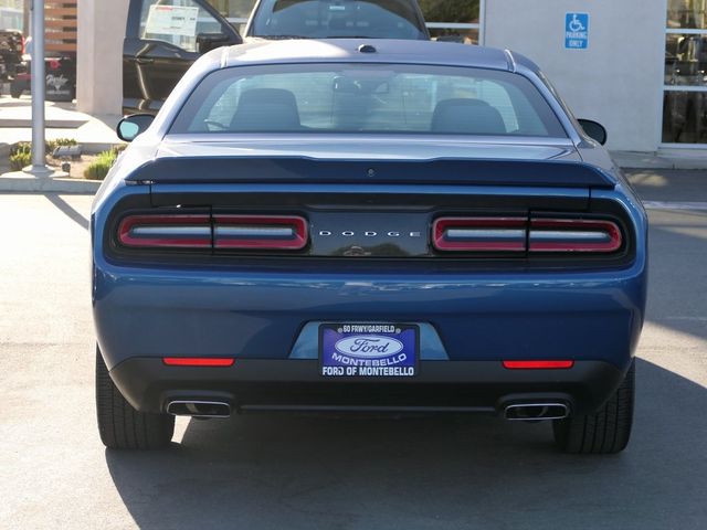 2020 Dodge Challenger SXT