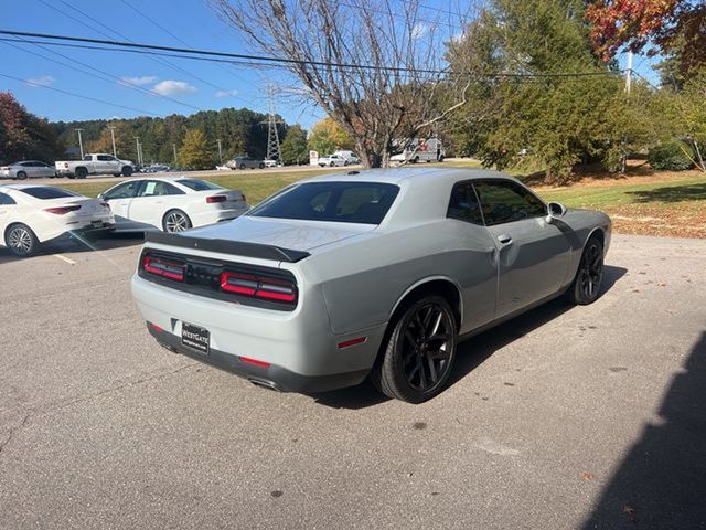 2020 Dodge Challenger SXT