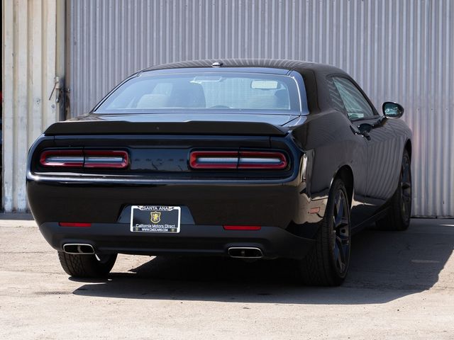 2020 Dodge Challenger SXT