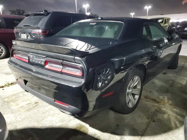 2020 Dodge Challenger SXT