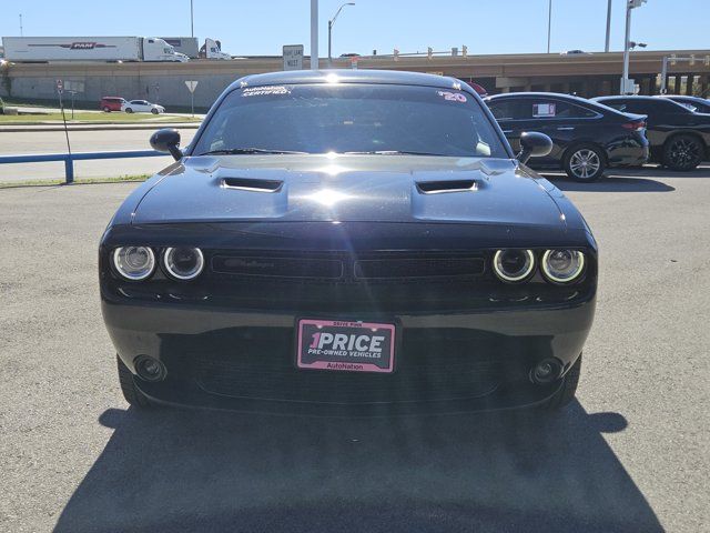 2020 Dodge Challenger SXT