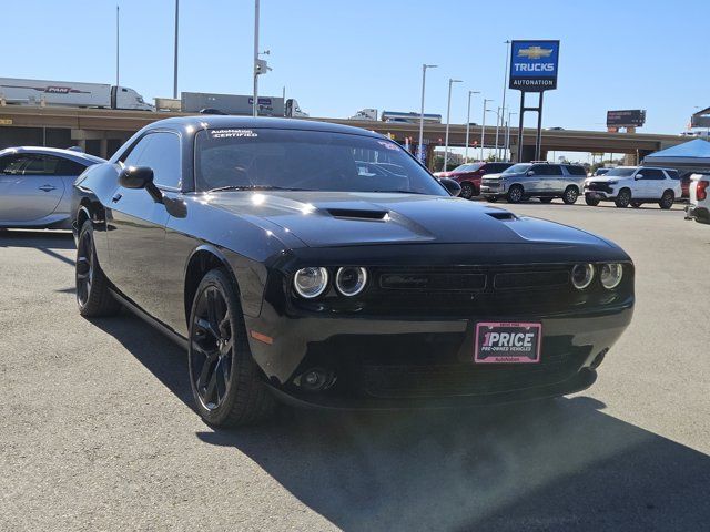 2020 Dodge Challenger SXT