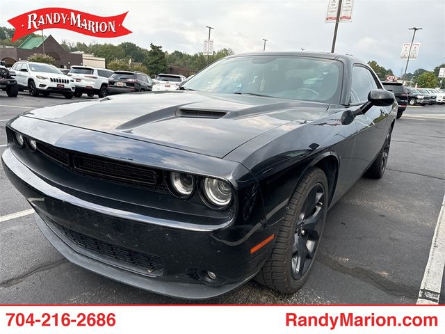 2020 Dodge Challenger SXT