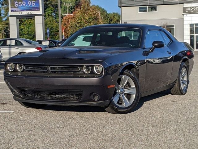 2020 Dodge Challenger SXT