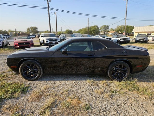 2020 Dodge Challenger SXT