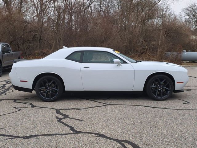 2020 Dodge Challenger SXT