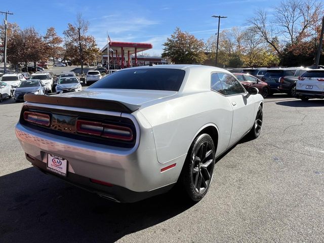 2020 Dodge Challenger SXT