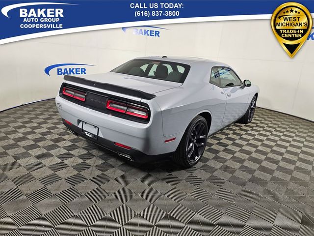 2020 Dodge Challenger SXT
