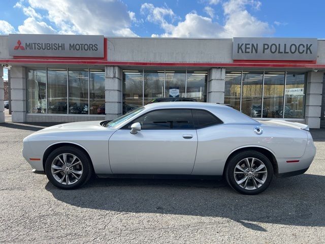 2020 Dodge Challenger SXT