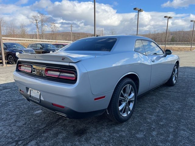 2020 Dodge Challenger SXT