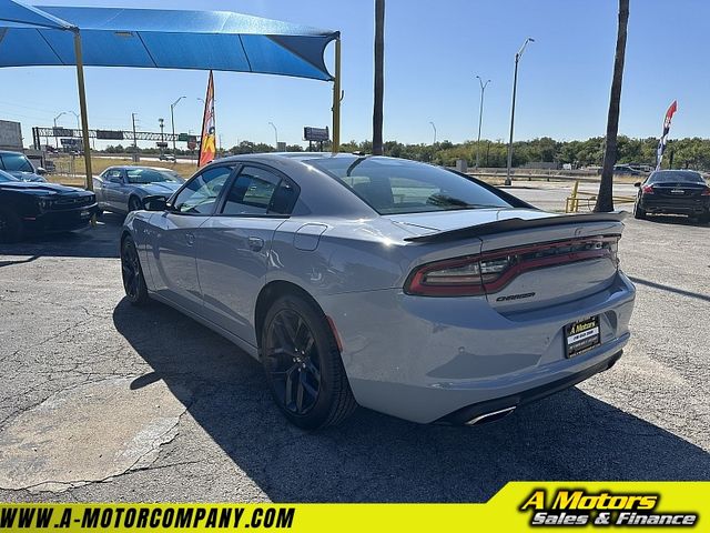 2020 Dodge Charger SXT