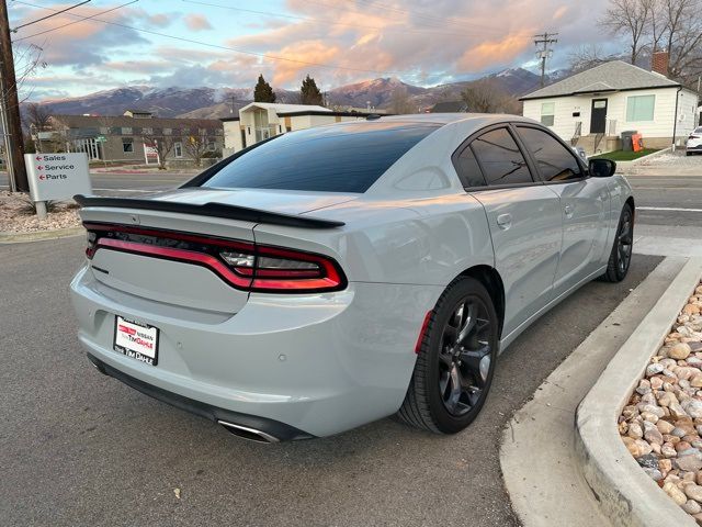 2020 Dodge Charger SXT