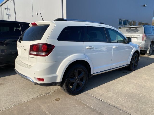 2020 Dodge Journey Crossroad