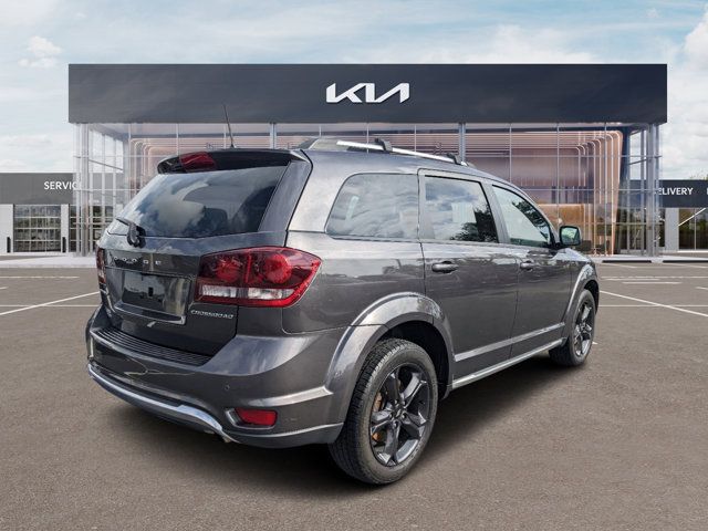 2020 Dodge Journey Crossroad