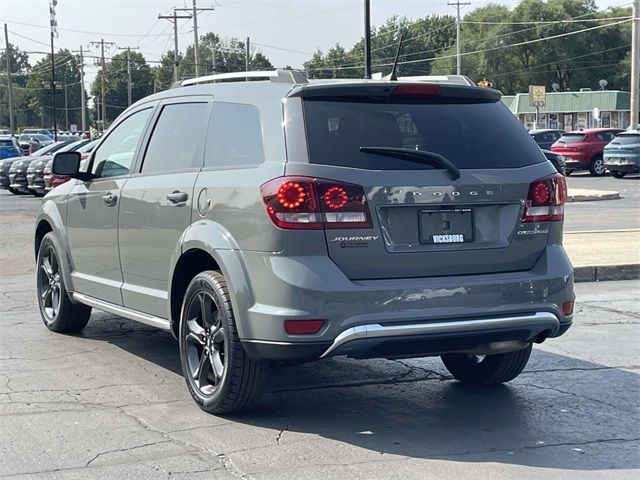 2020 Dodge Journey Crossroad