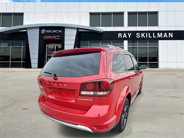 2020 Dodge Journey Crossroad