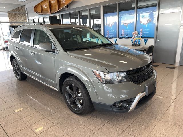 2020 Dodge Journey Crossroad