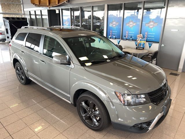 2020 Dodge Journey Crossroad