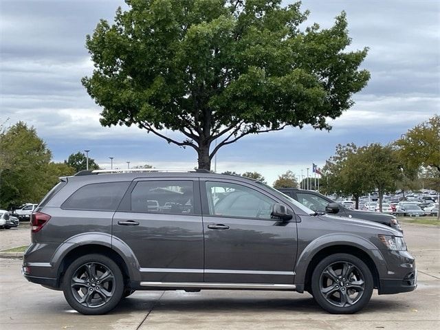 2020 Dodge Journey Crossroad