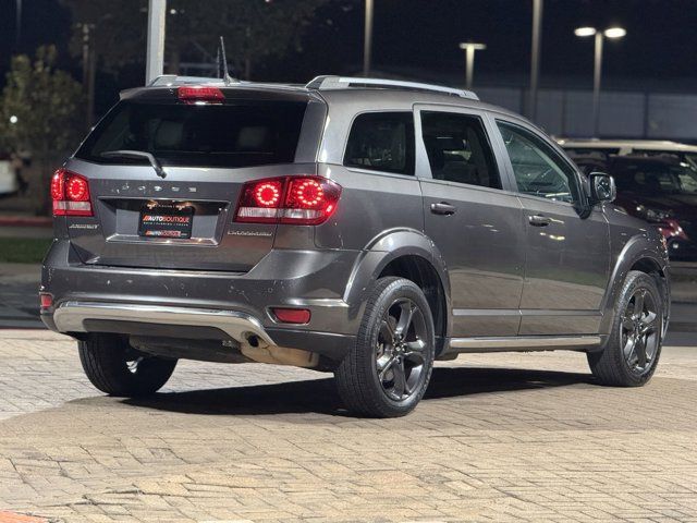 2020 Dodge Journey Crossroad