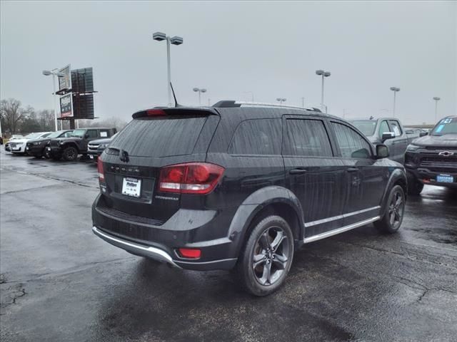 2020 Dodge Journey Crossroad