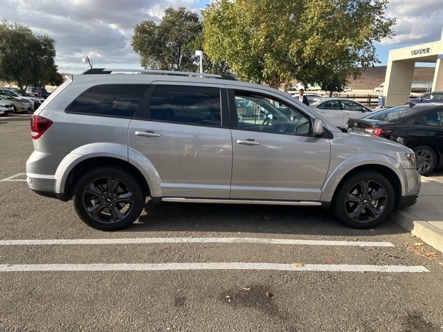 2020 Dodge Journey Crossroad