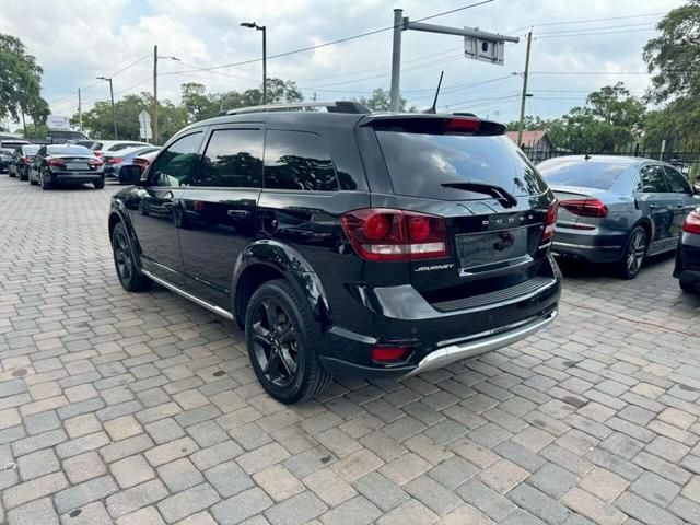 2020 Dodge Journey Crossroad